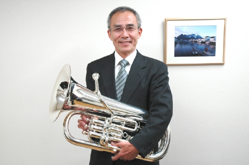 社主 岡本登志男