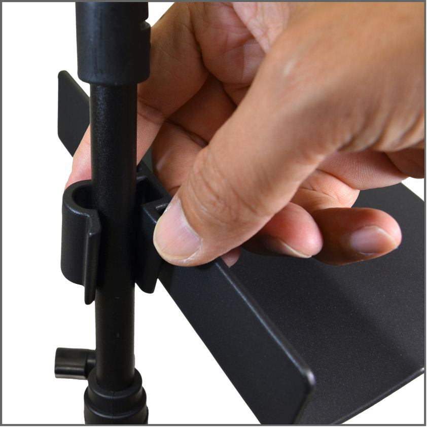 カチンと押し込む